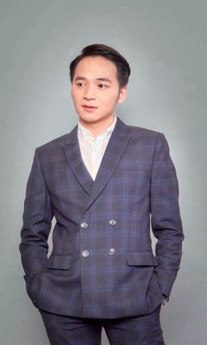 Sutipong Jongrak (Chief Marketing Officer (CMO))